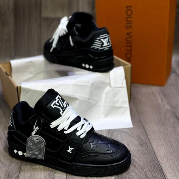 Original sneakers LV