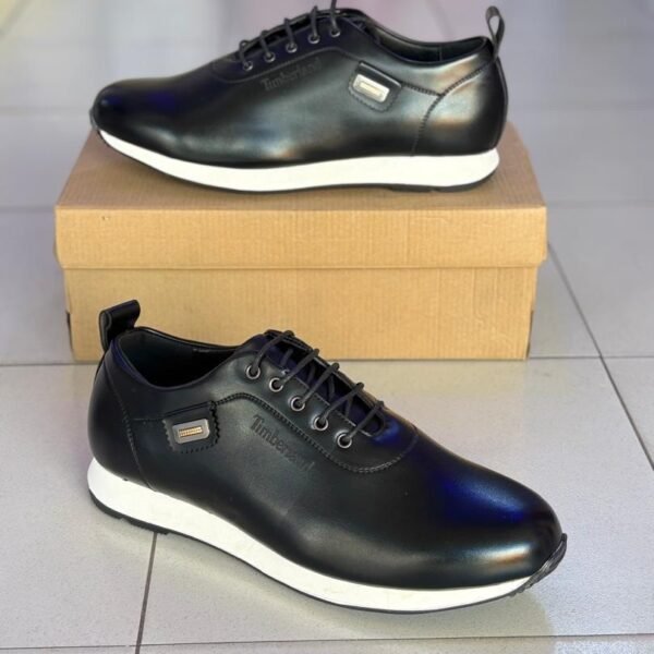 Chaussure de ville en cuire