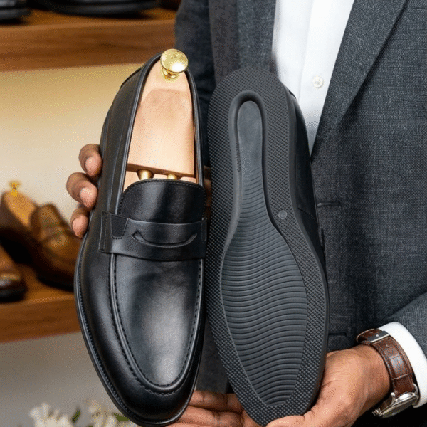 Berluti en cuire 100%